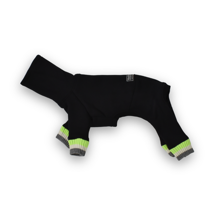 【即納】シンプルの中に光る、スタイリッシュな存在感なロンパース